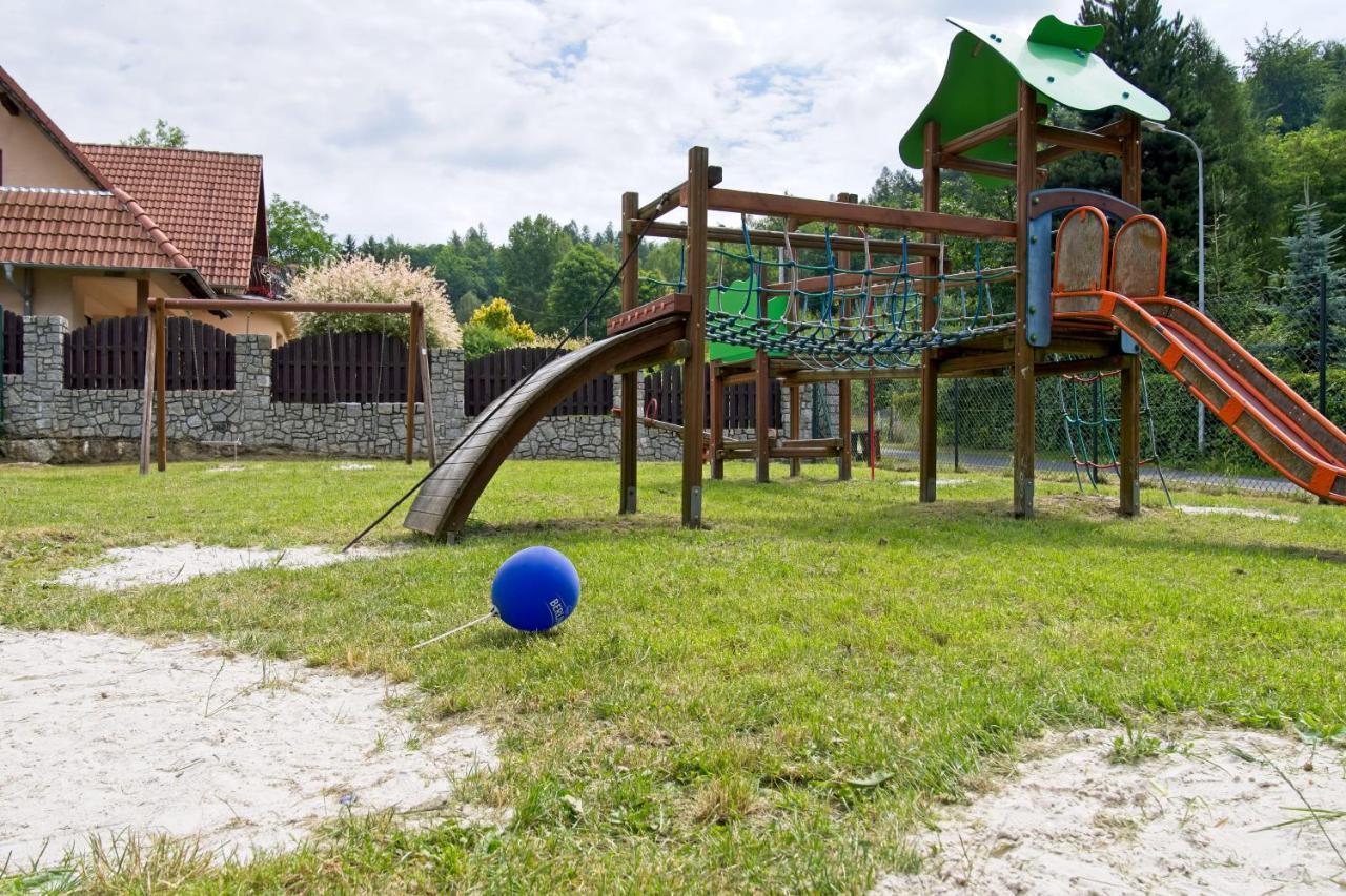 Osrodek Wojkow Kowary Kolo Karpacza Hotel Kültér fotó